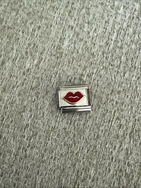 Italian Charm: Red Lips